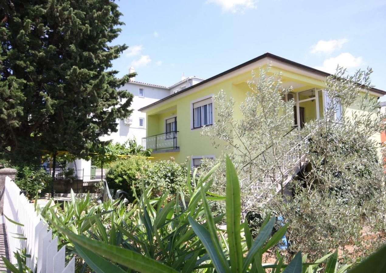PUY Two Bedroom Apartment, Nice Neighborhood, Free Parking, Wifi מראה חיצוני תמונה
