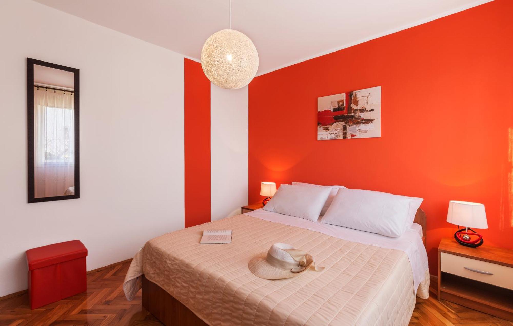 PUY Two Bedroom Apartment, Nice Neighborhood, Free Parking, Wifi מראה חיצוני תמונה